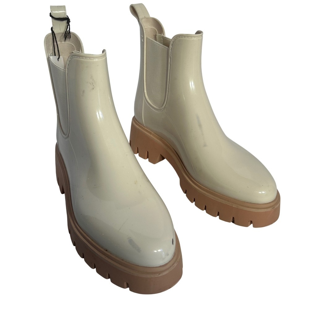Dolce Vita Womens Cream Waterproof Chelsea Rain‎ Boots Lug Sole Size 8